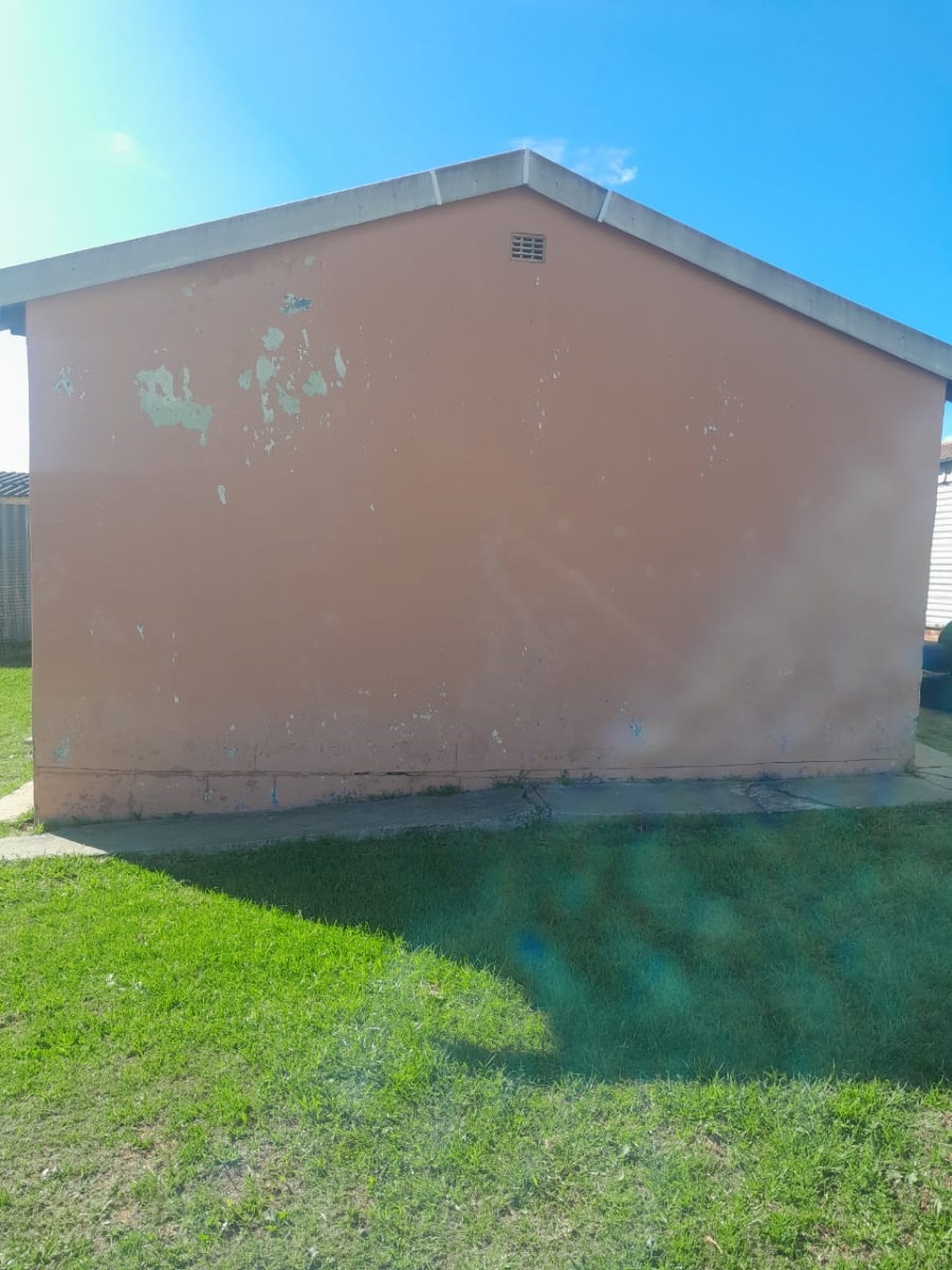 2 Bedroom Property for Sale in Booysens Park Eastern Cape